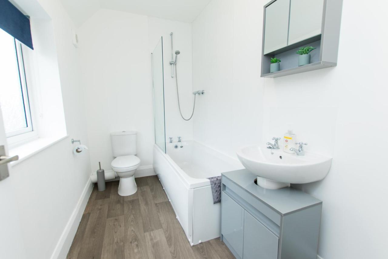 K - Ely Road Holiday home *